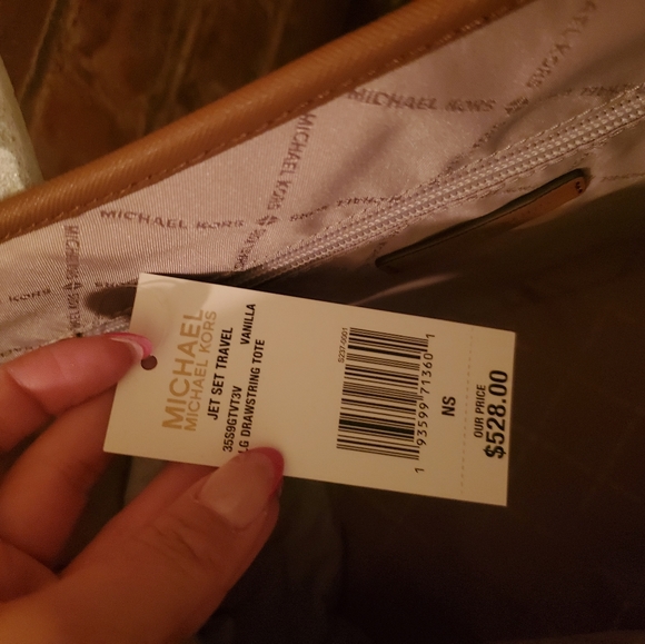 Micheal Khors Bag - Picture 4 of 4